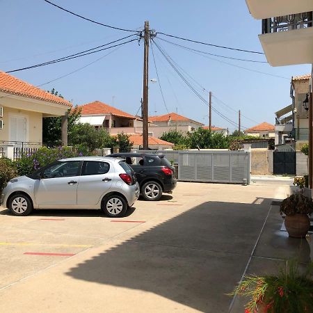 Mythos Suites-Dionysos Apartment Methóni Eksteriør bilde